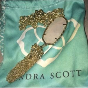 Kendra Scott necklace(rose quartz)